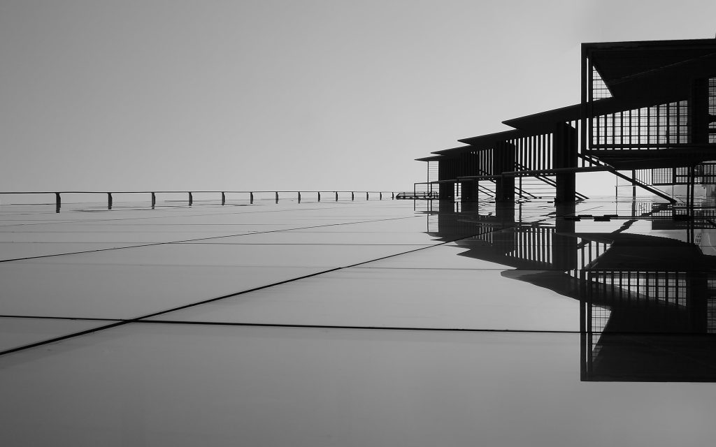 Kualitas Optimal: Logsheet Digital & Bahan Mentah Foto oleh Pixabay: https://www.pexels.com/id-id/foto/fotografi-grayscale-bridge-262367/